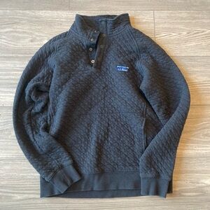 LL Bean Men's Quilted Sweatshirt, mock neck quarter zip - size Small
